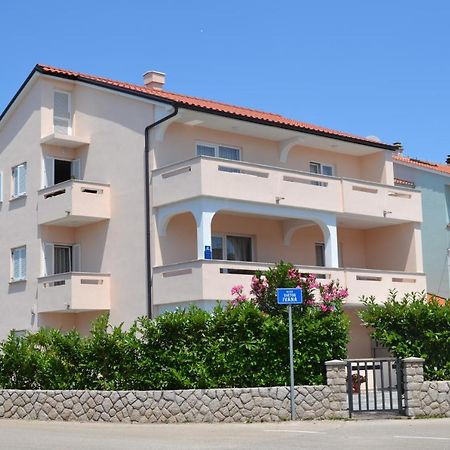 Apartment Stella Di Mare Krk Town Bagian luar foto
